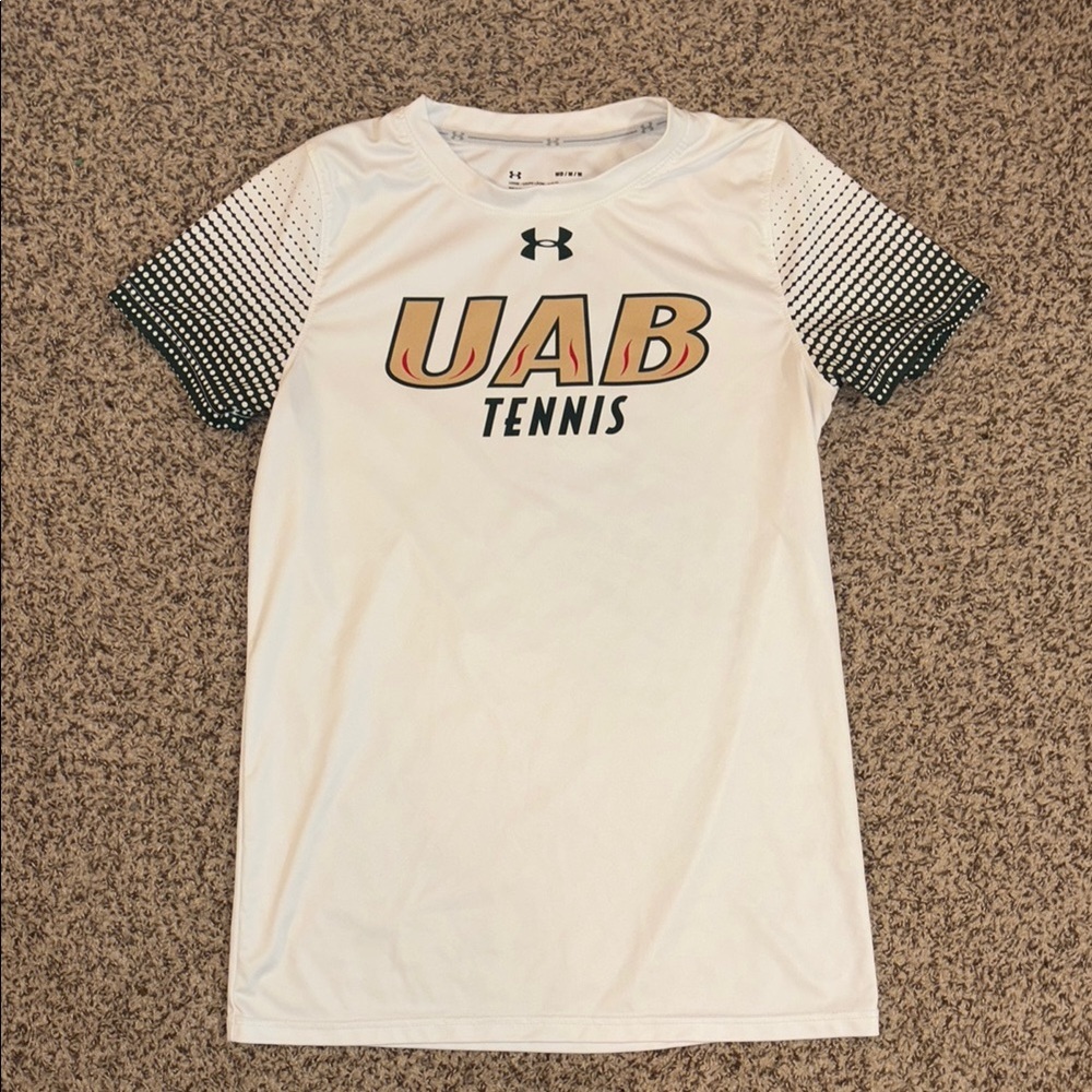 UAB Tennis Under Armour Heatgear T-shirt. Women’s Size Medium.